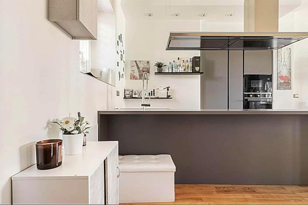 City Life Milan Apartment - Wi-Fi & Smart Tv Exteriör bild
